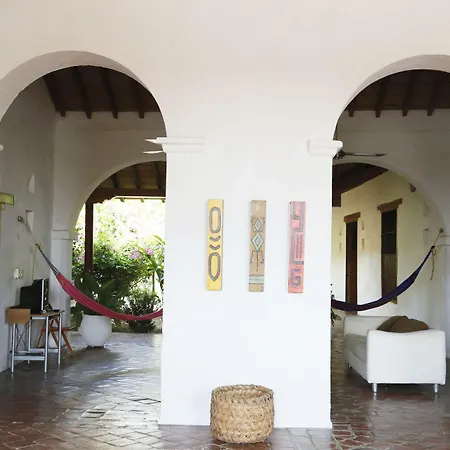 Portal De La Marquesa-3